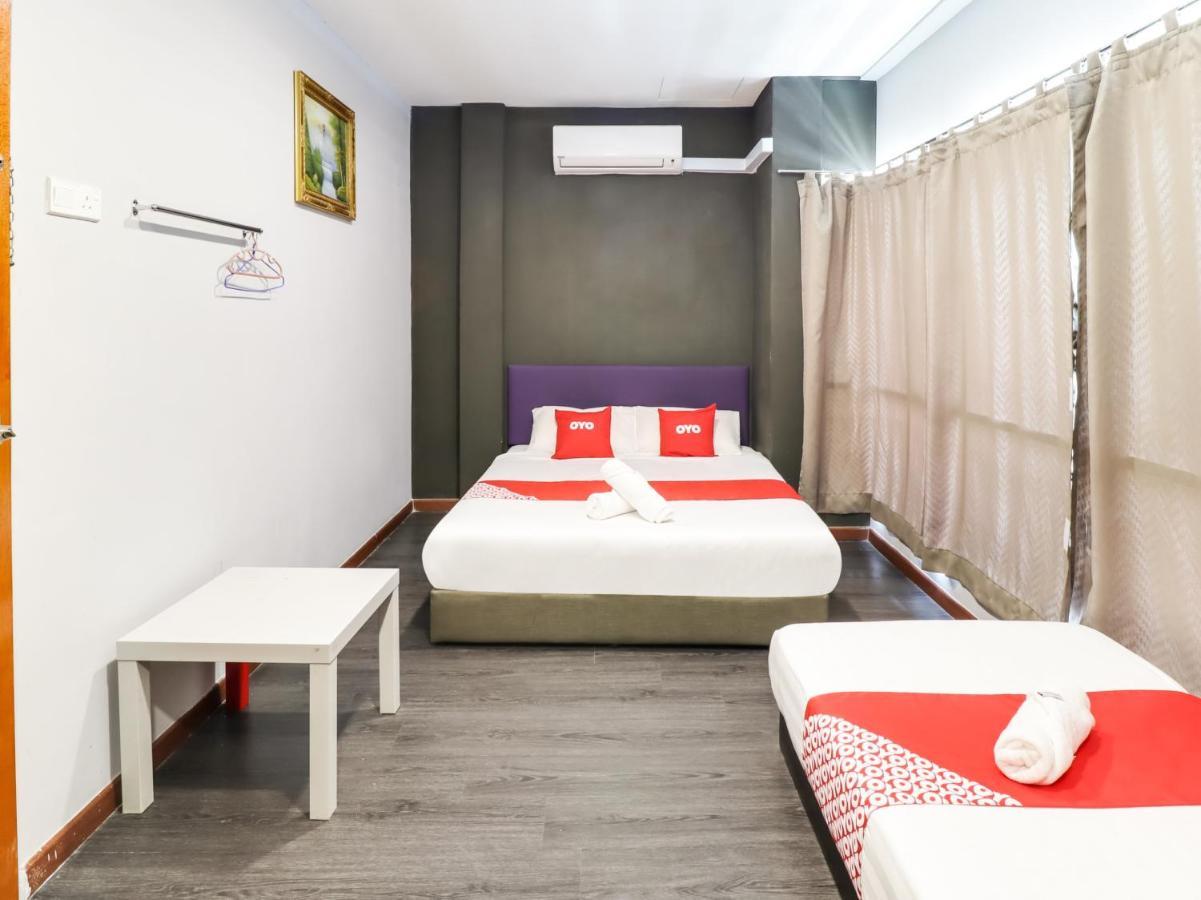 Oyo 89381 Moonnight Hotel Batu Caves Ngoại thất bức ảnh